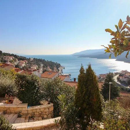 Апартаменты Two-bedroom In Рабац